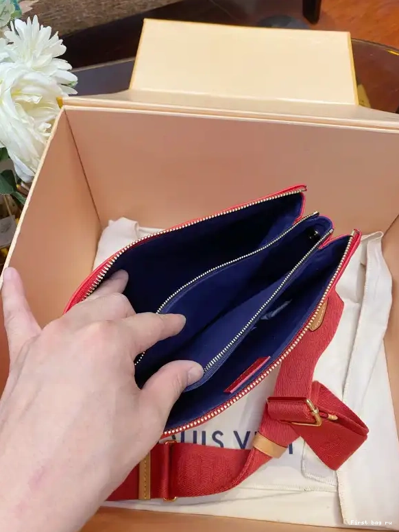 First bag ru VUITTON LOUIS COUSSIN PM 0503
